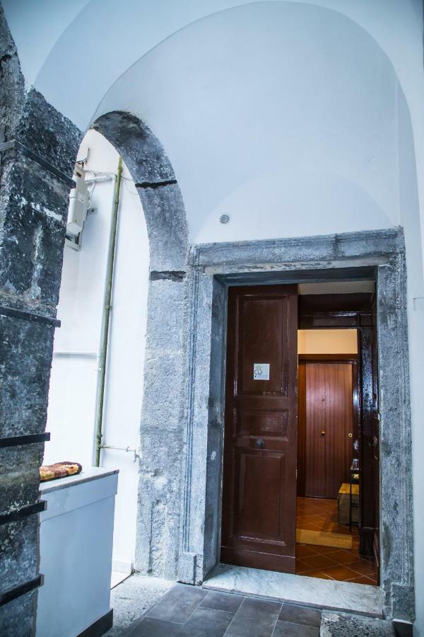 Domus Donnaregina Apartments Neapol Exteriér fotografie