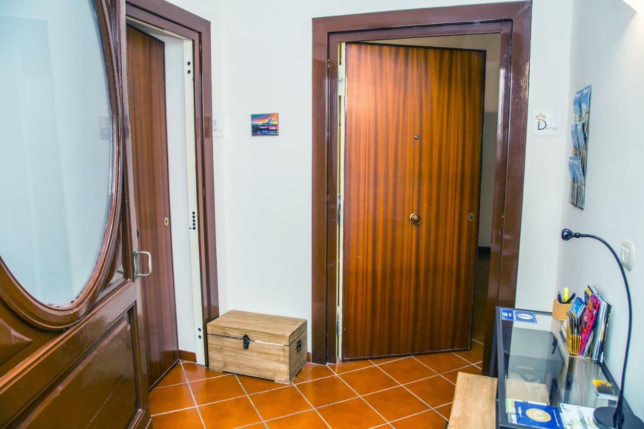 Domus Donnaregina Apartments Neapol Exteriér fotografie